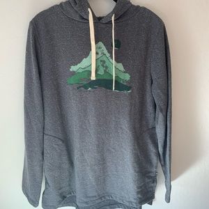 NWOT United By Blue hoodie